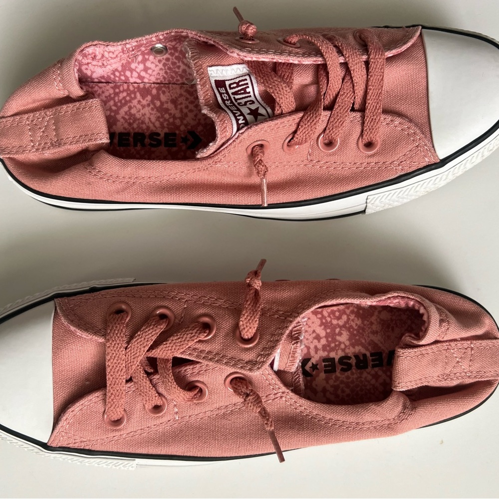 Converse Chuck Taylor Shoreline Size 9